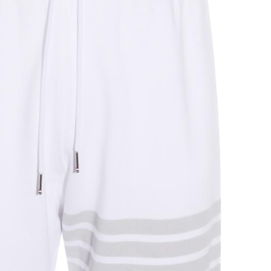 26SS 톰브라운 솔리드 루프백 오버다이 4바 스웨트팬츠 MJQ243A J0007100 WHITE - THOM BROWNE