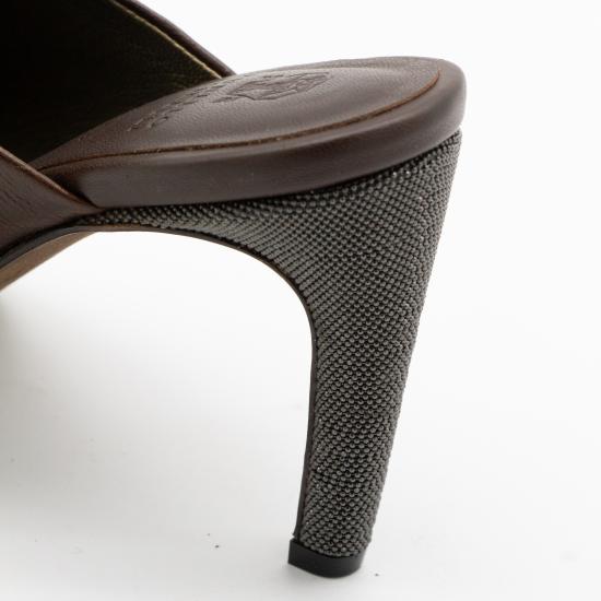 26SS 브루넬로 쿠치넬리 프레셔스 힐 클래식 레더 뮬 MZORC3218 C8279 - BRUNELLO CUCINELLI
