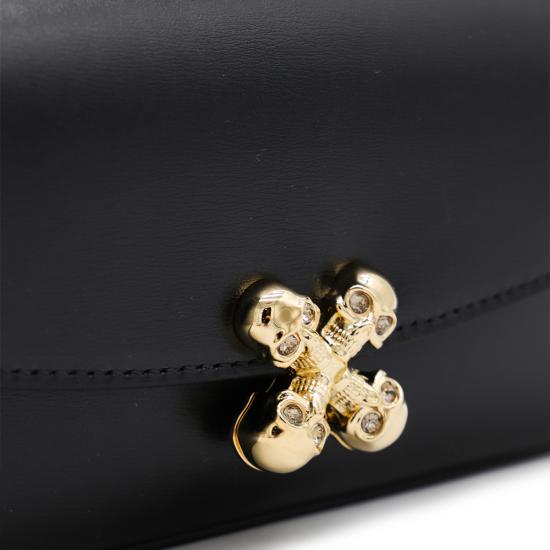 25FW 알렉산더 맥퀸 크로스백 836037 1MAAE1000 BLACK - ALEXANDER MCQUEEN