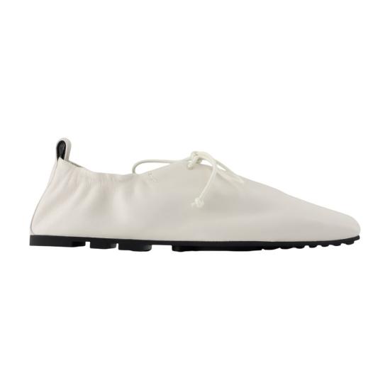 26FW 삼소앤삼소 플랫 슈즈 F26200046 CLR000816 WHITE