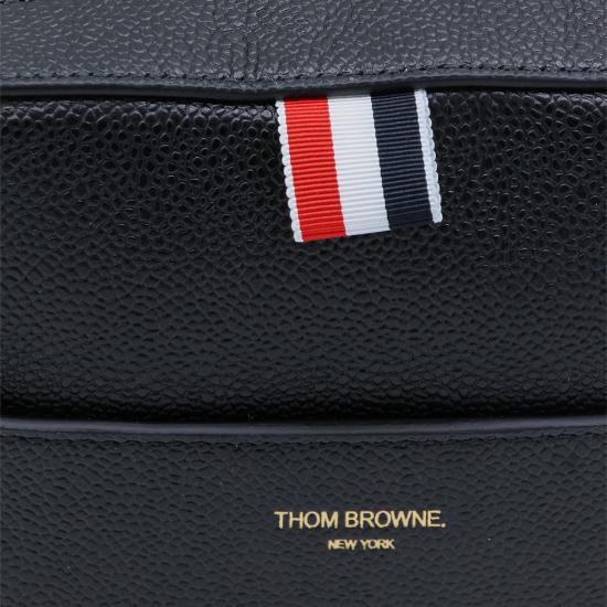 26SS 톰브라운 크로스백 MAG421A 00198001 Black - THOM BROWNE
