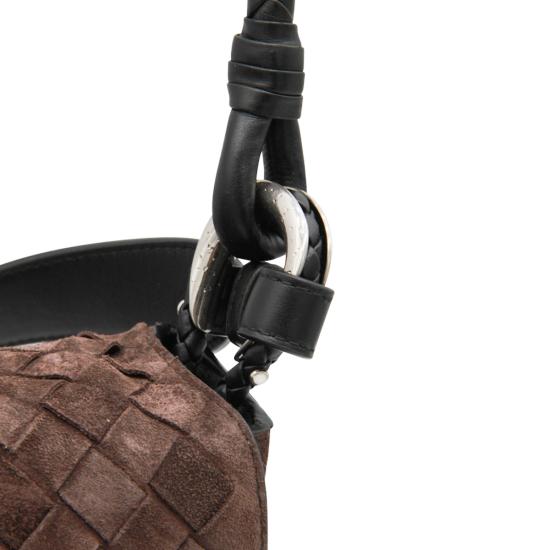 25FW 보테가베네타 스웨이드 숄더백 795074 V1QE52610 FONDANT - BOTTEGA VENETA