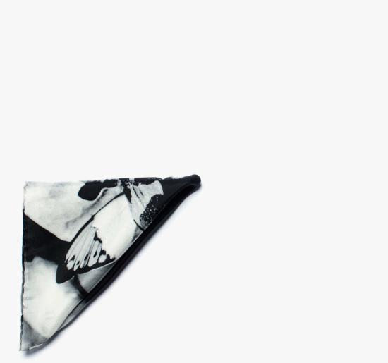 타이틀 오브 워크 머플러/스카프 작품 제목: 흑백 돌연변이 포켓 스퀘어 - TITLE OF WORK