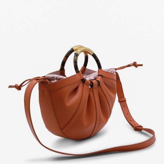 26SS 코치넬리 토트백 E1U5A180201 R41 CRAB - COCCINELLE