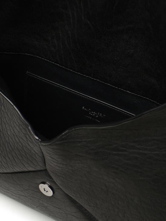 26SS 생로랑 카산드라 라지 엔벨로프 파우치 778181 AACIA1000 BLACK - SAINT LAURENT