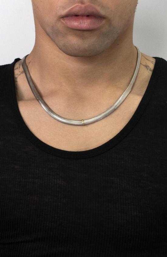  타이틀 오브 워크 네크리스 작품 제목: 스네이크 체인 18K 골드 후프 목걸이 250 - TITLE OF WORK