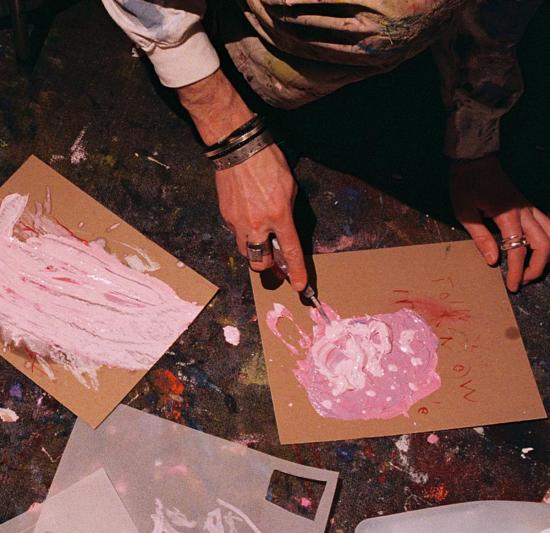  타이틀 오브 워크 반지 작품 제목: 루비가 박힌 겹침  137 - TITLE OF WORK