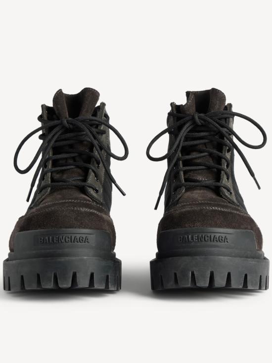 26SS 발렌시아가 컴뱃 스트라이크 로우 부츠 867708 WCB45 Brown - BALENCIAGA