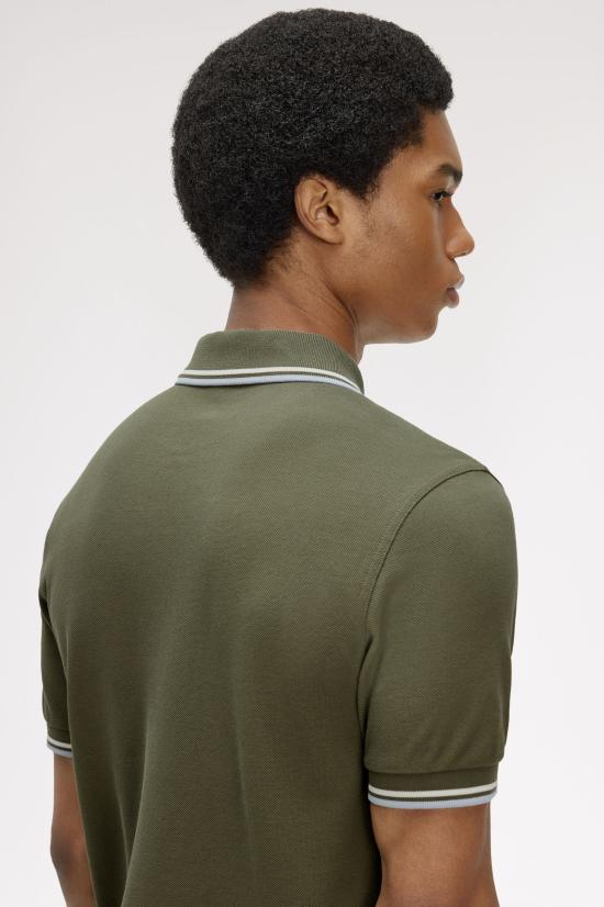 26SS 프레드페리 폴로 티셔츠 M3600 87B Lwgrn ecru dskbl - FRED PERRY