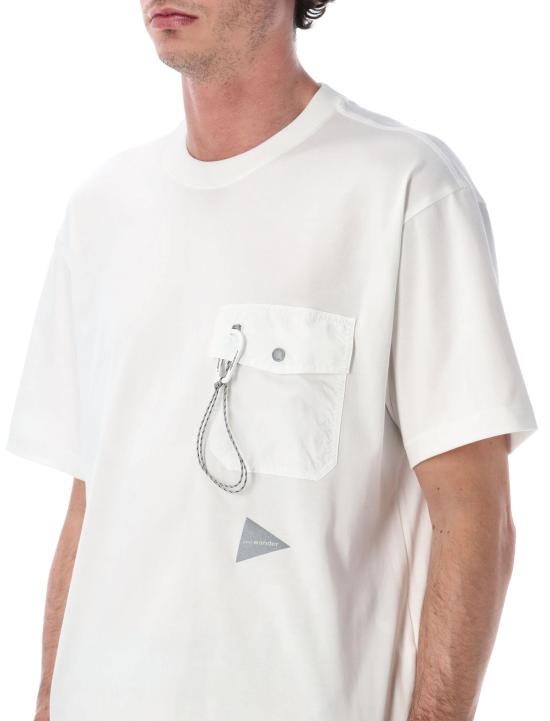 26SS 앤드원더 반팔 티셔츠 5746984075031 OFF WHITE DOM - AND WANDER