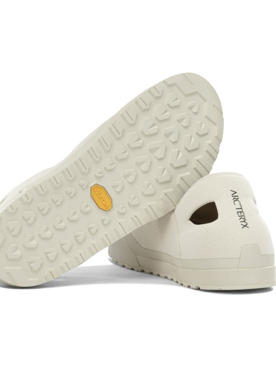 26FW 아크테릭스 스니커즈 X0000010505KRAGG AURASEA SALT SEA SALT A White - ARC`TERYX