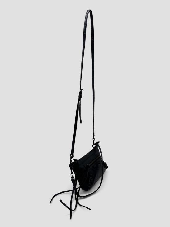 25FW 발렌시아가 르 시티 파우치 온 스트랩 8280582ABEK 1000 BLACK - BALENCIAGA