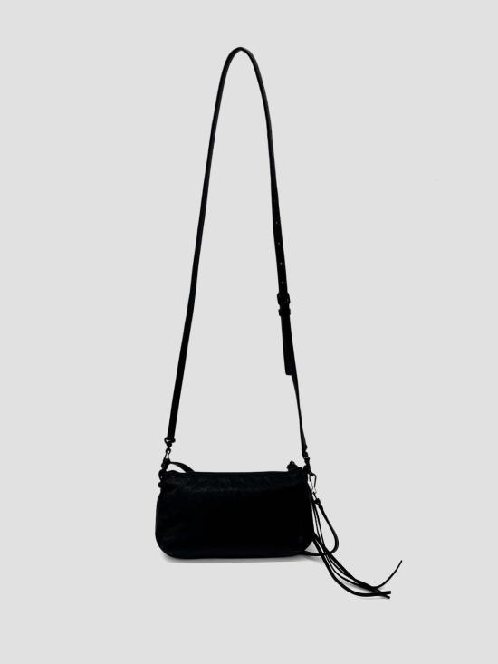 25FW 발렌시아가 르 시티 파우치 온 스트랩 8280582ABEK 1000 BLACK - BALENCIAGA