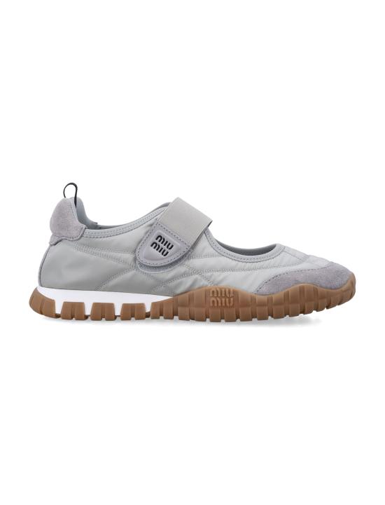 26FW 미우미우 타이어 테크니컬 패브릭 앤 스웨이드 발레리나 5F416ED7C F0424 GREY