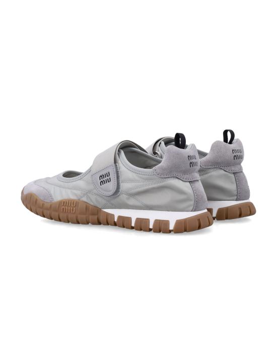 26FW 미우미우 타이어 테크니컬 패브릭 앤 스웨이드 발레리나 5F416ED7C F0424 GREY - MIU MIU