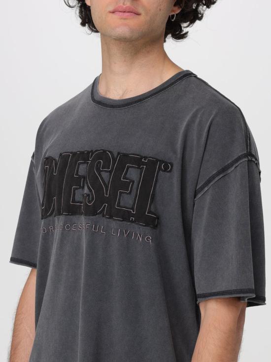 26SS 디젤 appliqué logo and raw edge 티셔츠 A210410KMAH 9XX Black - DIESEL