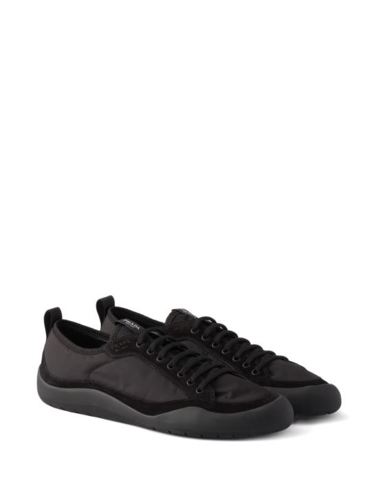 26FW 프라다 타이어 스니커즈 2EE469FG000D7C F0002 Black - PRADA