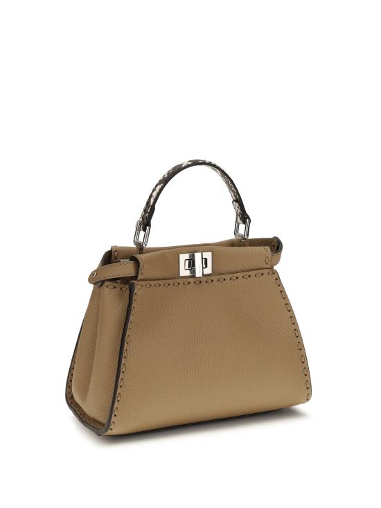 26FW 펜디 미니 피카부 220 핸드 스티칭 탑스티치 헤이즐넛 셀러리아 백 8BN244AYB3 F1X85 BEIGE - FENDI