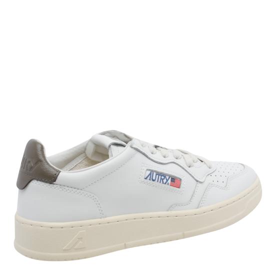 26FW 오트리 메달리스트 로우 스니커즈 AULM LL28 White - AUTRY