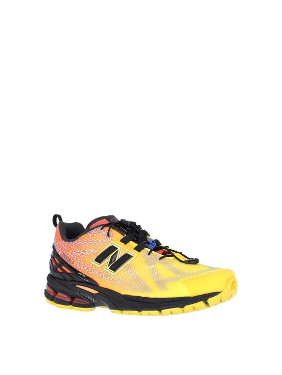 26SS 뉴발란스 1906R 스니커즈 U19066QG Yellow - NEW BALANCE