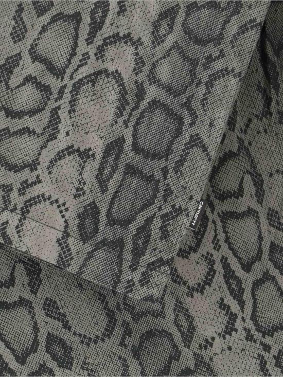 26SS 칼하트 WIP 숏슬리브 스네이크 카모 셔츠 스네이크 카모 벨벳 I0362753QAGD - CARHARTT