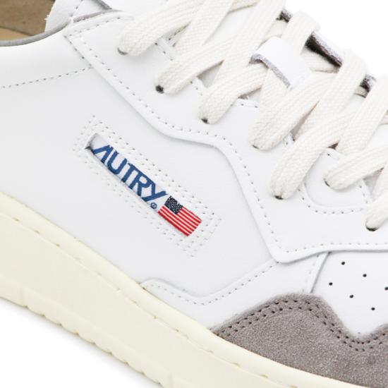 26FW 오트리 메달리스트 로우 스니커즈 AULM FT15 WHITE CEMENT - AUTRY