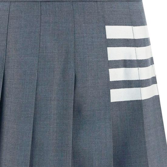 26FW 톰브라운 플레인 위브 미니 플리츠 4바 스커트 FGC402V 06146035 MED GREY - THOM BROWNE