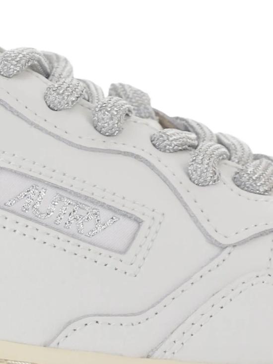 26SS 오트리 메달리스트 로우 레더 스니커즈 AULW SW02 WHITE SILVER - AUTRY