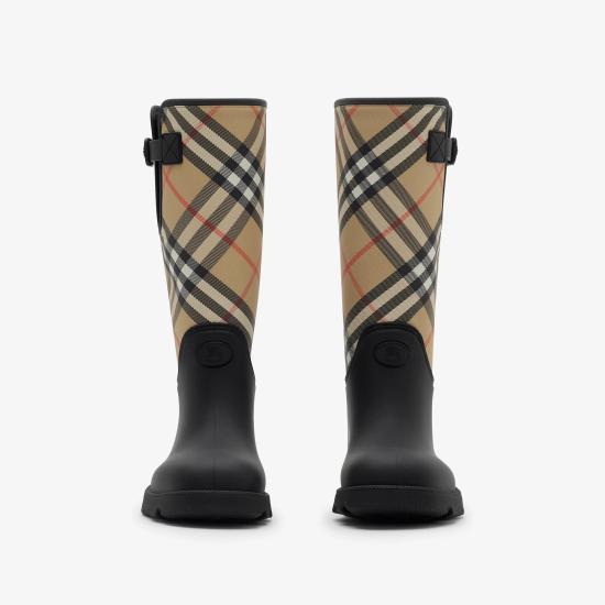 26FW 버버리 러버 마쉬 스탬프 하이 부츠 8111677 Black - BURBERRY