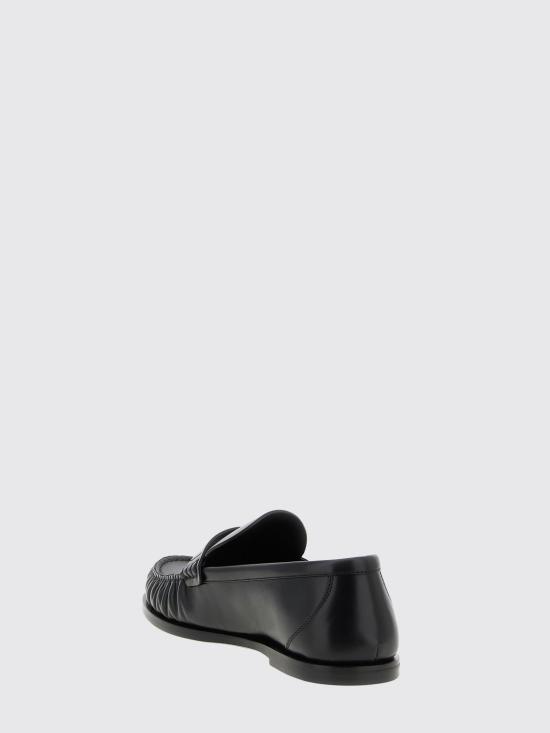 26SS 생로랑 스무스 레더 카산드라 로퍼 820618AAELH 1000 Black - SAINT LAURENT