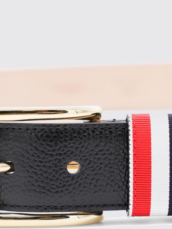26SS 톰브라운 카프스킨 페블 레더 벨트 MCX039A00198 001 Black - THOM BROWNE