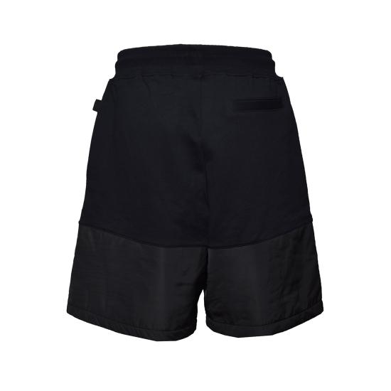 26SS 지씨디에스 숏팬츠 Z0MLQL230F004 999 Nero nero - GCDS