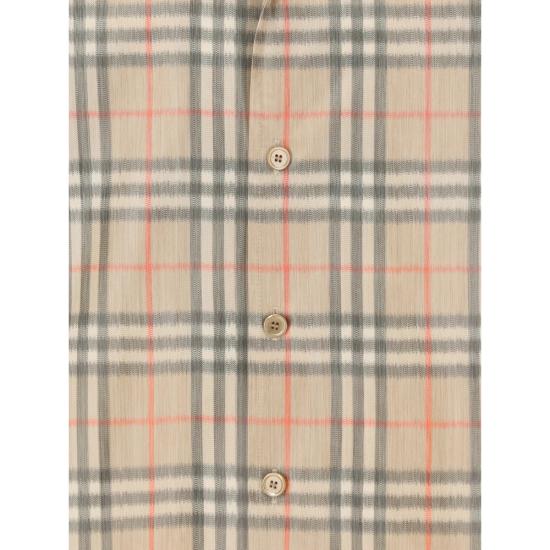 26SS 버버리 폴로 티셔츠 8119159 HUGH CHK B9368 - BURBERRY