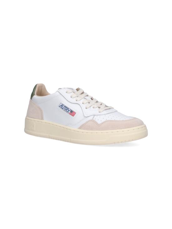 26FW 오트리 메달리스트 로우 스니커즈 AULM LS17 White - AUTRY