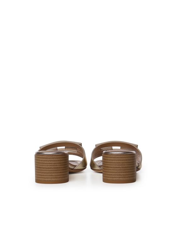 26SS 펜디 뮬/슬리퍼 8R8862 AY1RF0VF1 PLATINUM - FENDI