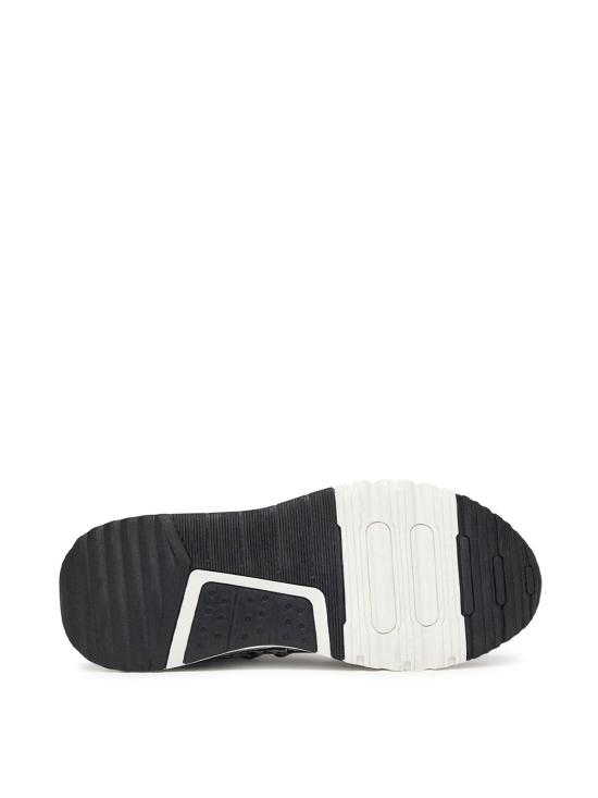 25FW 베르사체 리큐파이 로고 다이나믹 스니커즈 79YA3SA3ZSD03899 Black - VERSACE