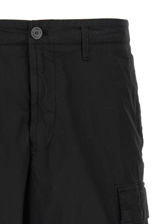 26SS 스톤 아일랜드 스트레치 코튼 텔라 파라슈트 카고 쇼츠 L1S15L100020S0003V0029 - STONE ISLAND