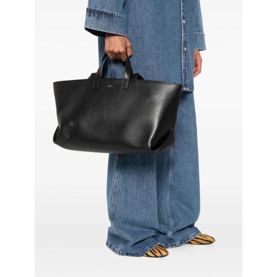 26FW 아페쎄 숄더백 PXCEN F67057 LZZ BLACK - A.P.C.