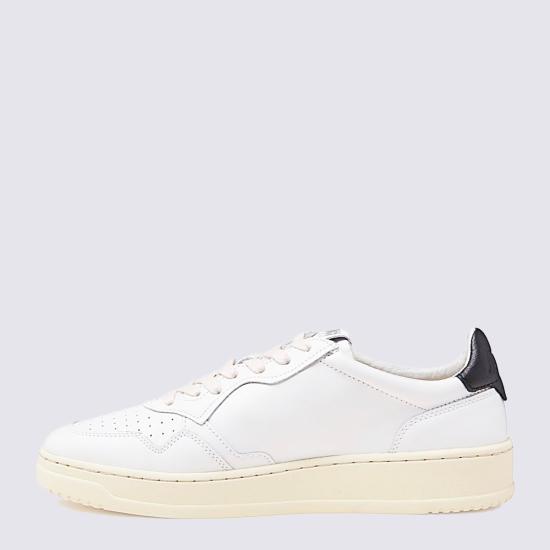26FW 오트리 메달리스트 로우 AULM LL22 WHITE BLACK - AUTRY