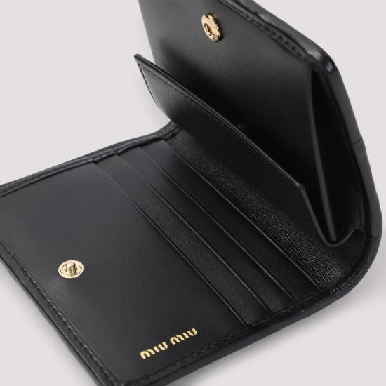 26FW 미우미우 마테라쎄 나파 가죽 반지갑 5MV204AFPP F0002 BLACK - MIU MIU