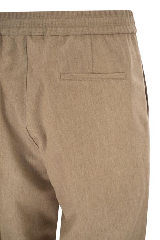 26FW 브루넬로 쿠치넬리 스트레이트 팬츠 M038PE1710 C418 CAMEL - BRUNELLO CUCINELLI