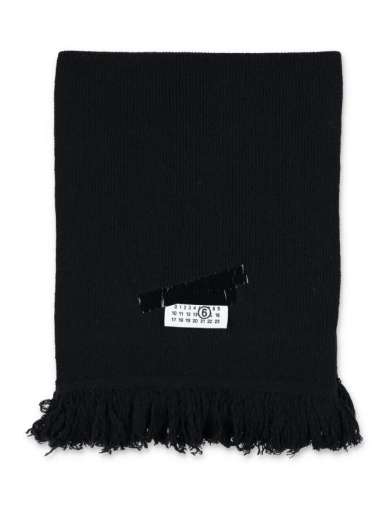 25FW MM6 메종마르지엘라 머플러/스카프 S62TE0058M13168900S Black