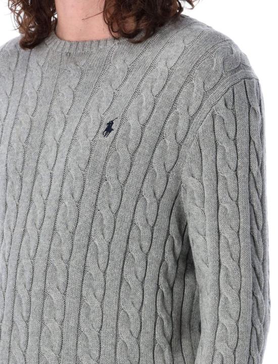 26SS 폴로 랄프로렌 로고 자수 케이블 니트 스웨터 710775885013 Grey - POLO RALPH LAUREN