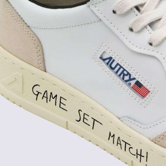26FW 오트리 메달리스트 로우 스니커즈 AULM MA04 White black - AUTRY