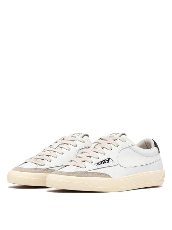 26SS 오트리 WINDSCAPE 로우 스니커즈 스웨이드 SCLWUK02 White - AUTRY