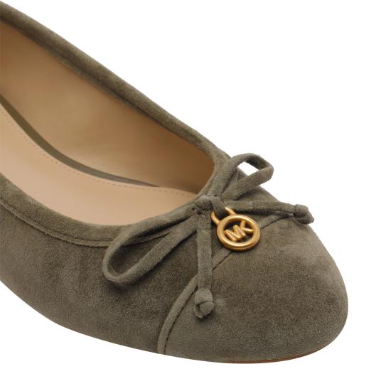 26FW 마이클 코어스 플랫 슈즈 40T6PIFP1S 282 Green - MICHAEL KORS