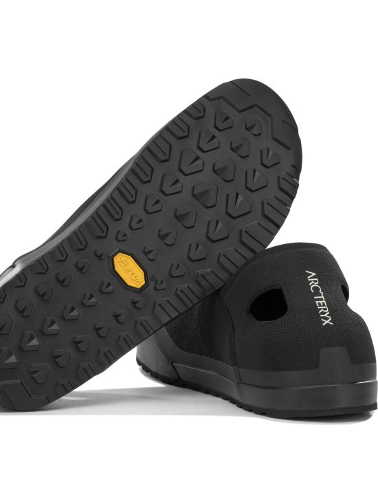 26SS 아크테릭스 스니커즈 X000010505KRAGG AURABLACK BLACK Black - ARC`TERYX