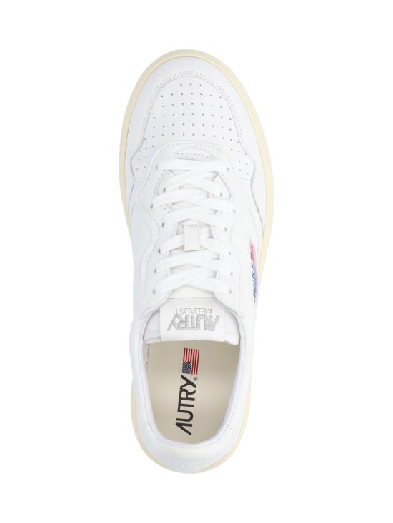 26FW 오트리 메달리스트 로우 스니커즈 AULM GG04 White - AUTRY