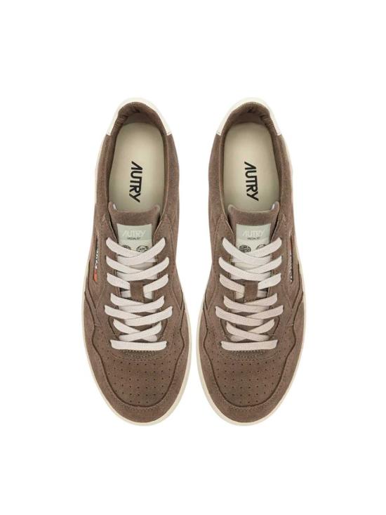 26FW 오트리 메달리스트 로우 스니커즈 AULMUH08 FINISH SUE MOKA WHT UH08 - AUTRY