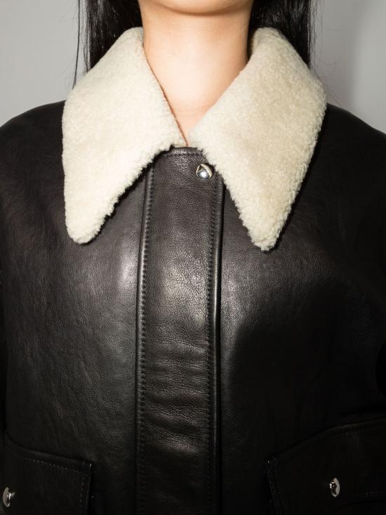 26SS 케이트 Shellar 쉘러 시어링 칼라 레더 봄버 자켓 6075729 200 Nero - KHAITE